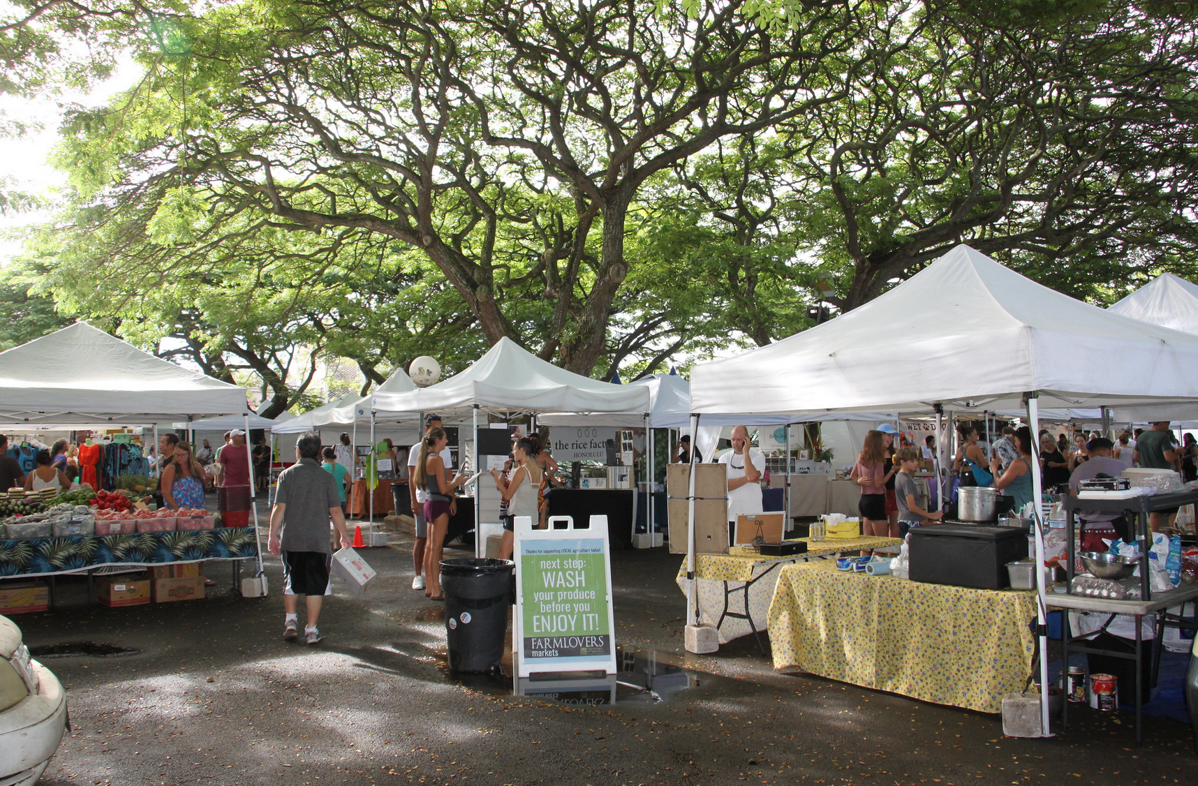 Kaka'ako — Farm Lovers Farmers Markets